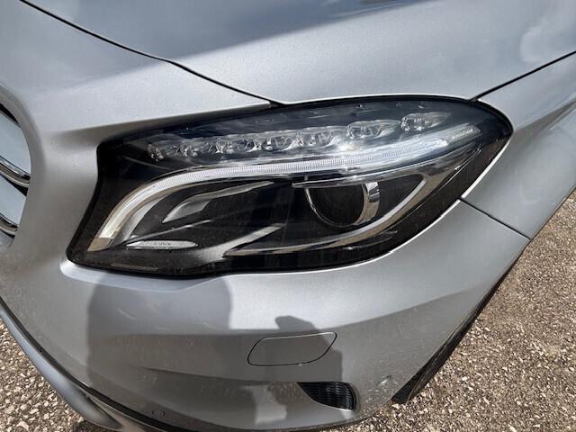 Mercedes-benz GLA 200d 136cv Aut. Enduro ''tetto panoramico''