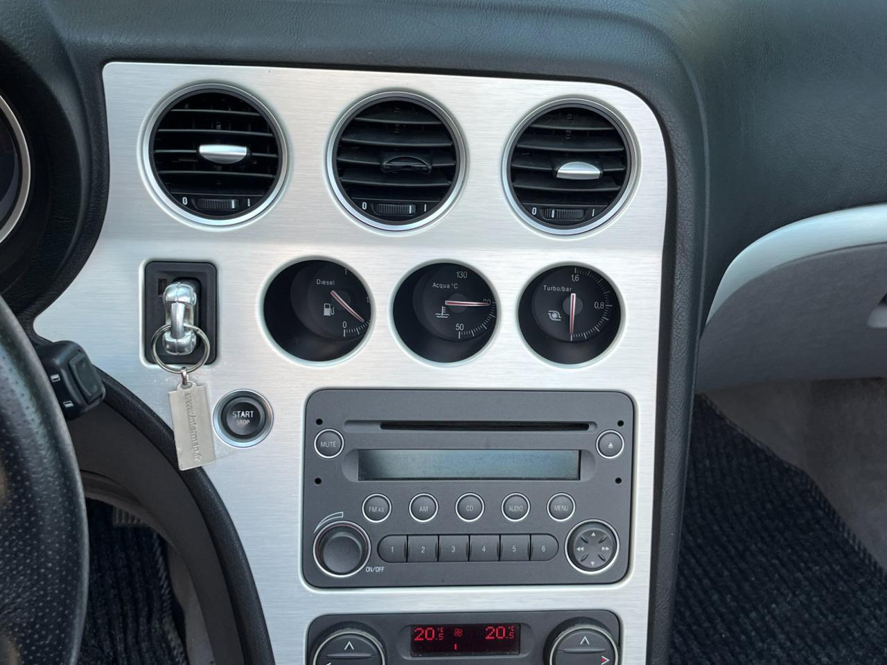 Alfa Romeo Spider 2.4 JTDM 200CV