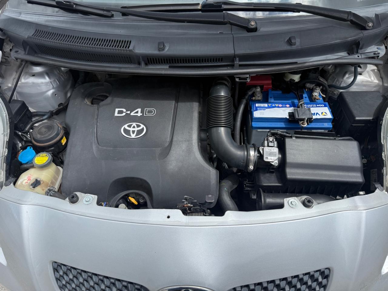 Toyota Yaris 1.4 D-4D 5 porte Sol