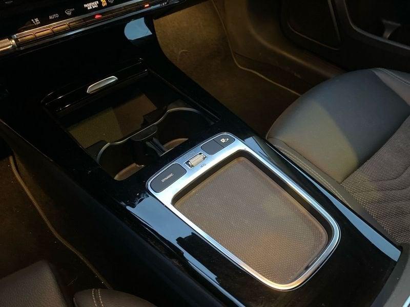 Mercedes-Benz Classe A A 180 d Advanced auto