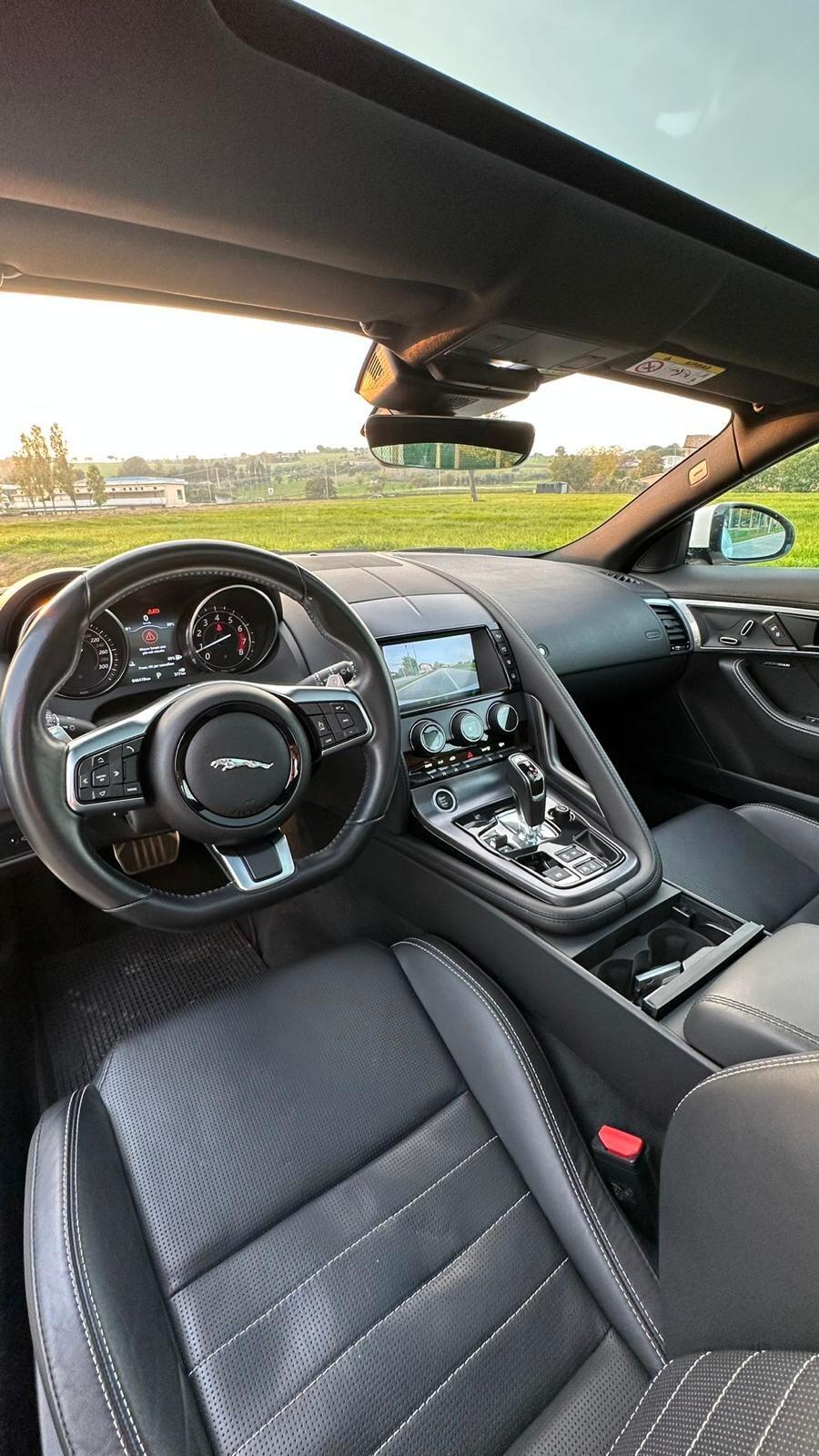 Jaguar F-Type 2.0 aut. Convertibile R-Dynamic PROMO