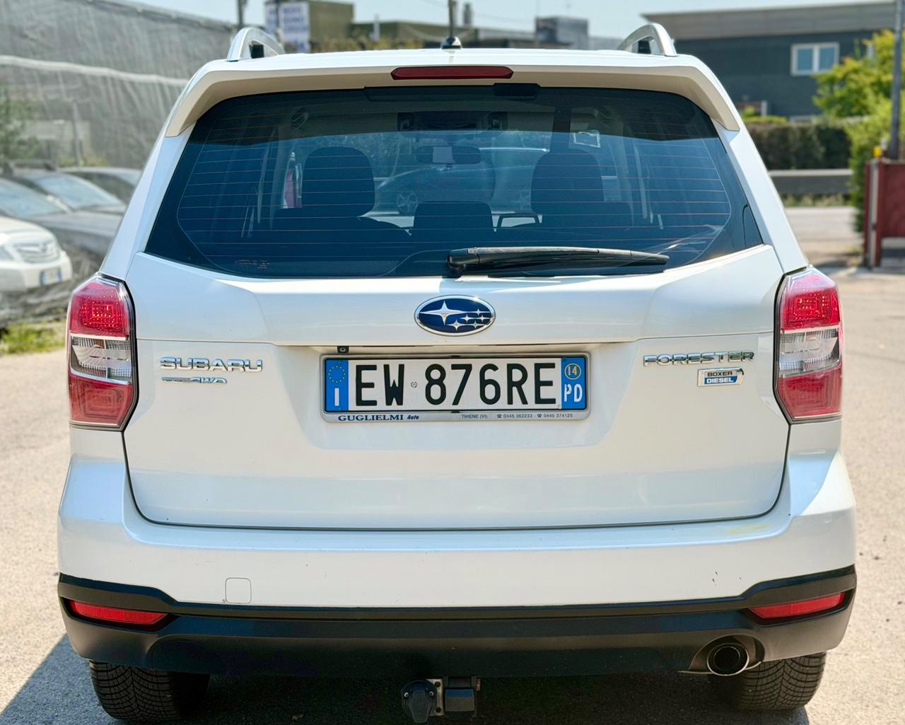 Subaru Forester 2014 2.0D 4x4 gancio traino garanzia 12 mesi ! ! !