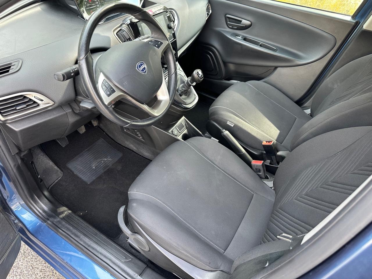 Lancia Ypsilon 1.0 Benzina Ibrida 26 Mila Km 2023