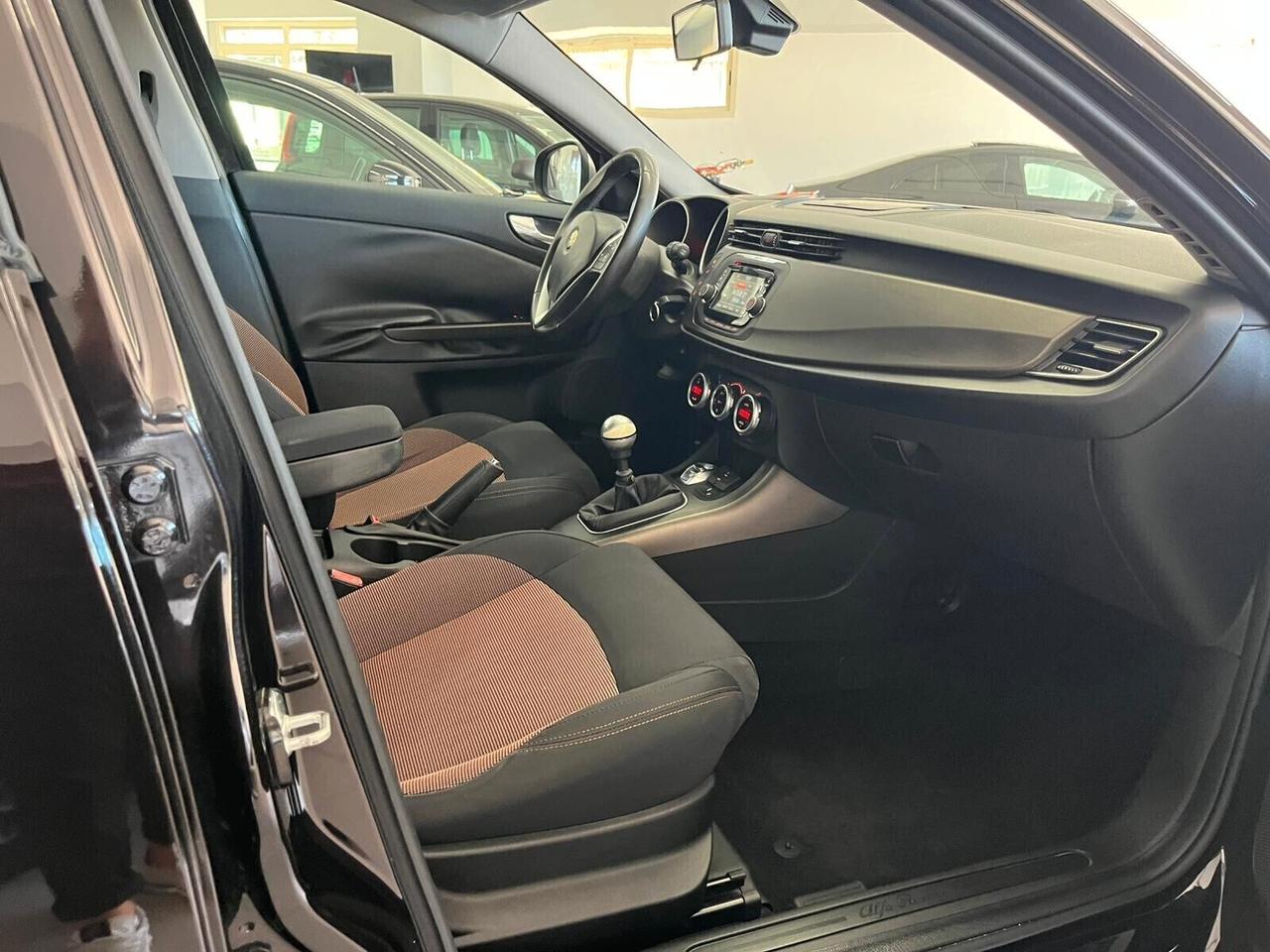 Alfa Romeo Giulietta 1.6 JTDm-2 105 CV Exclusive