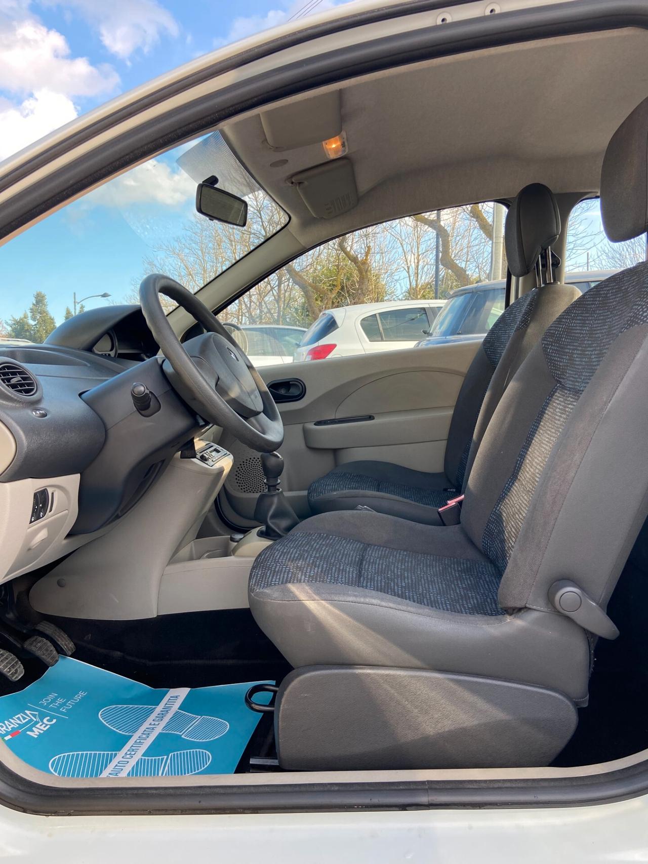 Renault Twingo 1.2 8V Dynamique