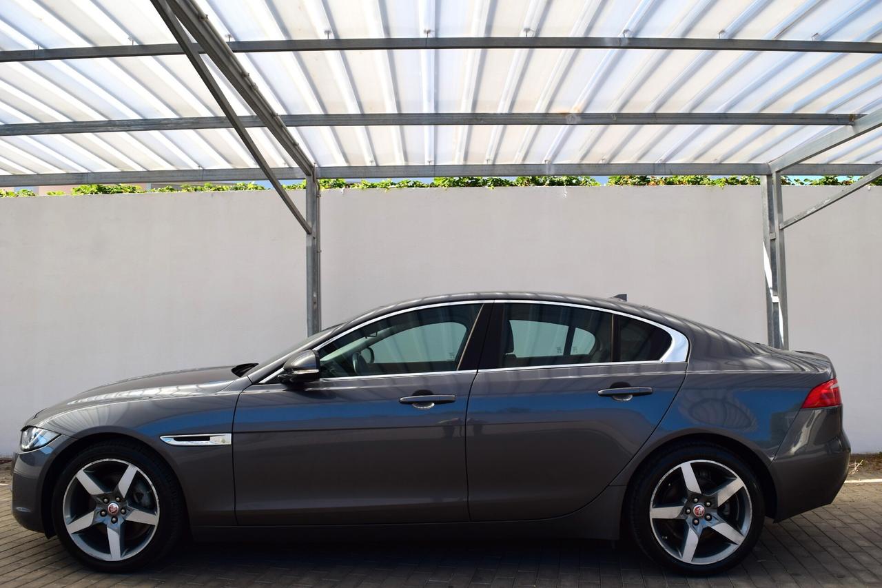 Jaguar XE 2.0 D 180 cv Automatica Prestige