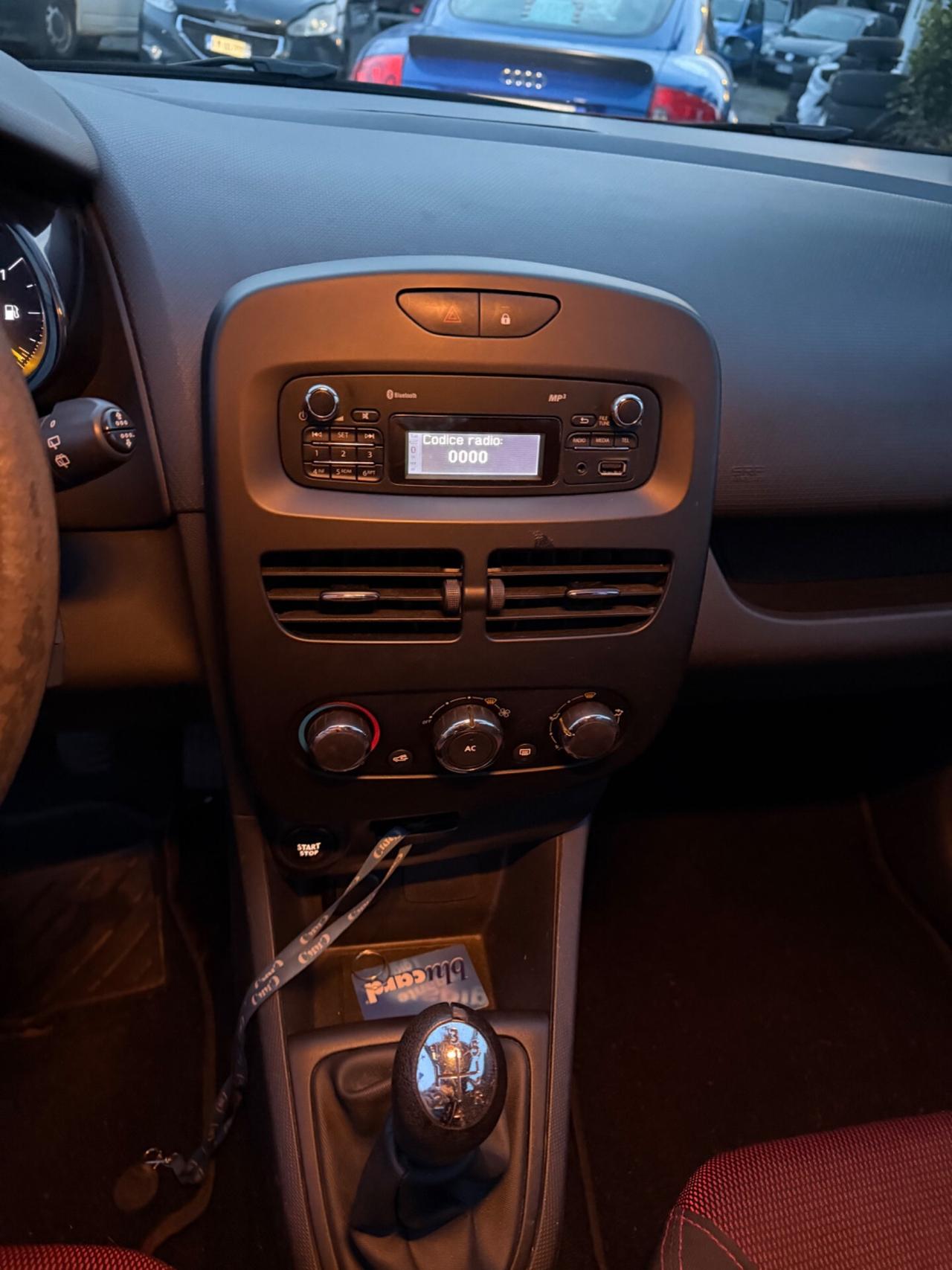 Renault Clio 1.5 dCi 8V 75CV 5 porte Live