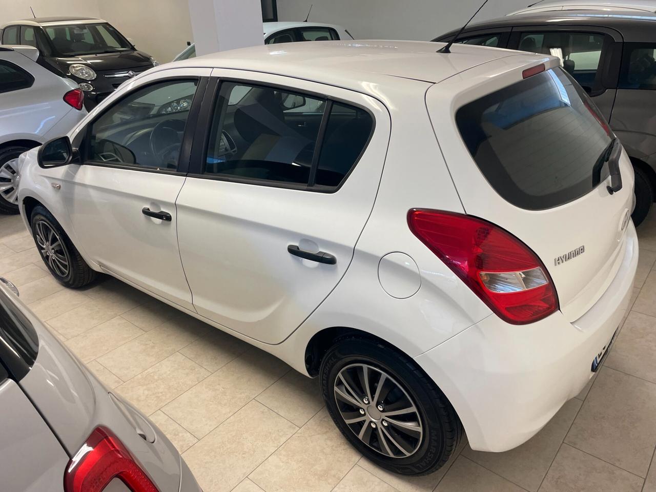 Hyundai i20 1.2 Comfort Full Catena nuova+tagliando