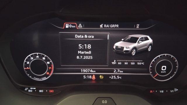 AUDI Q2 30 TFSI Business Advanced