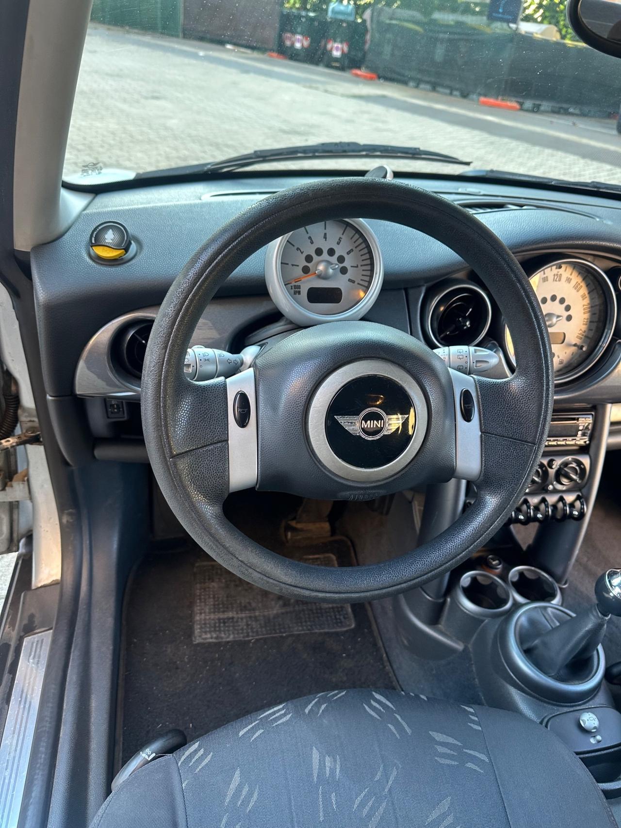 Mini 1.6 16V One de luxe