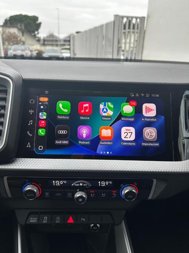 AUDI A1 allstreet 30 TFSI S tronic Identity Contrast