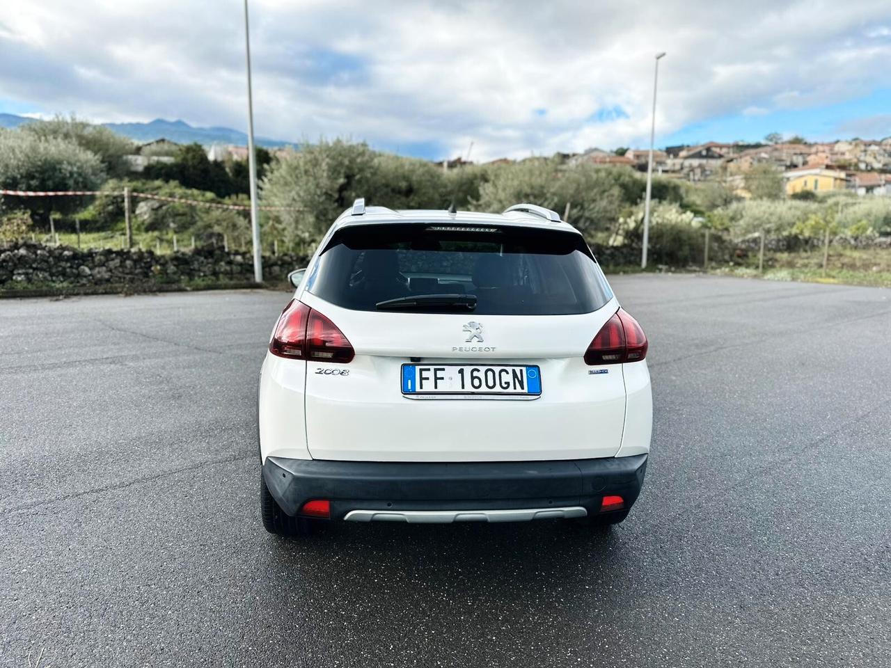 Peugeot 2008 BlueHDi 120 Allure