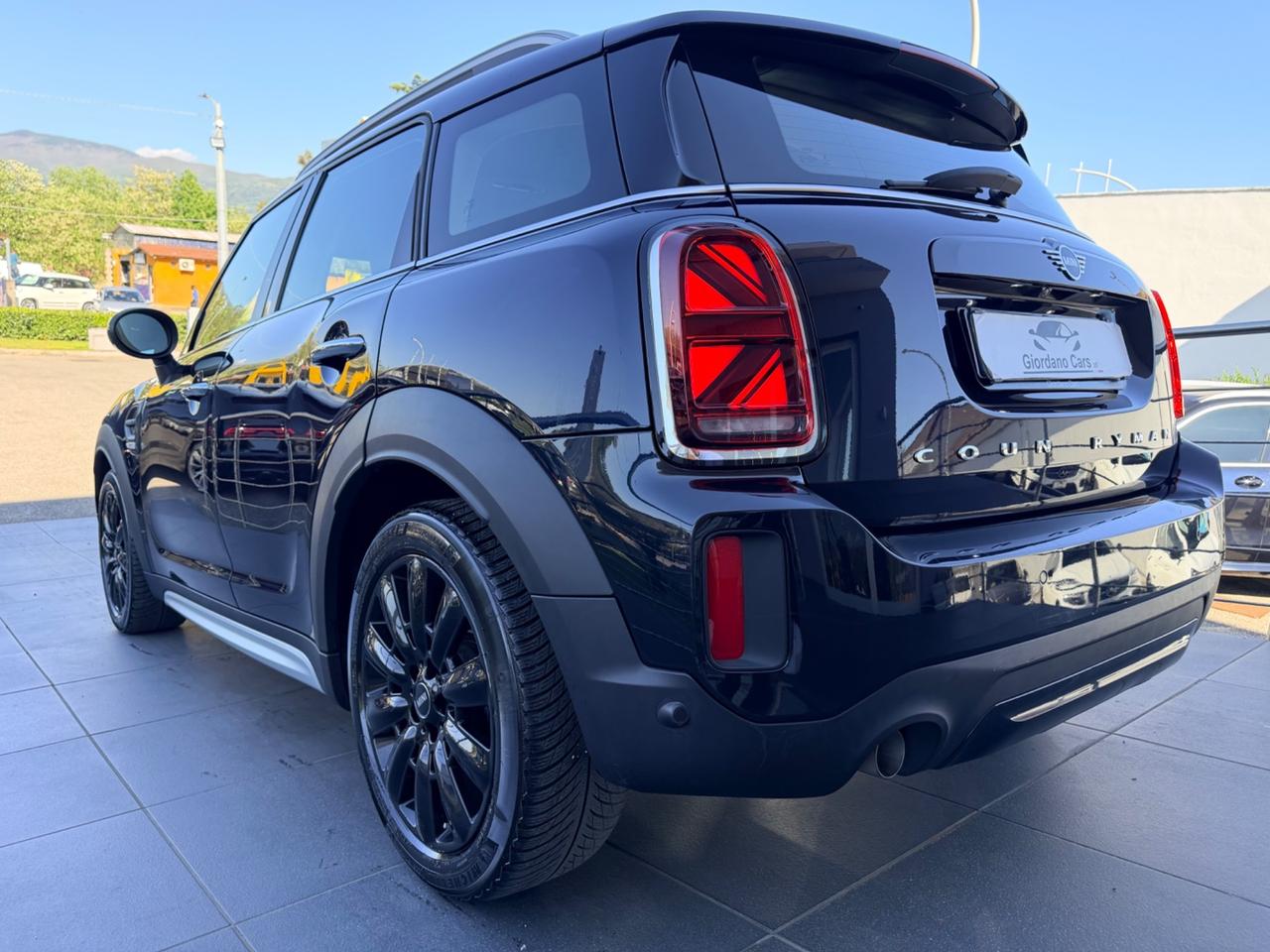 Mini Cooper D Countryman 1.5 116cv per neopatentati