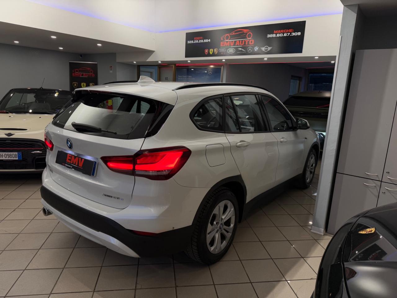X1 xDrive25e Advantage iva 220 cv