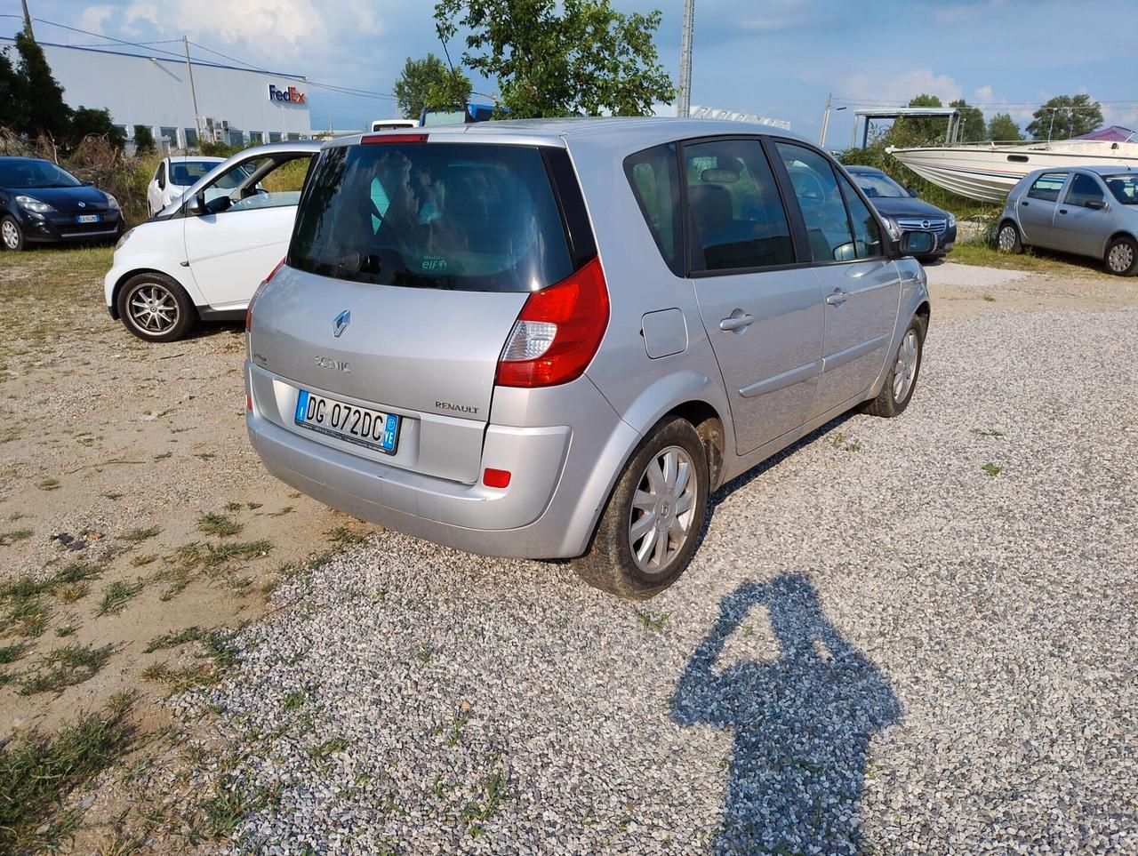 Renault Scenic Scénic 2.0 16V dCi Dynamique