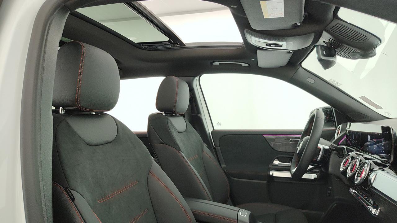 Mercedes-Benz GLB 200 d