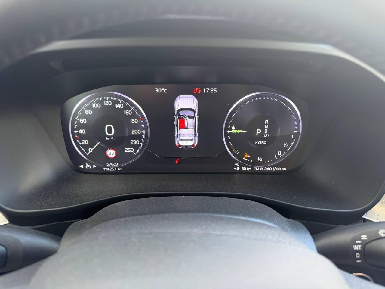VOLVO XC40 - XC40 1.5 t5 phev Inscription Expression auto my21
