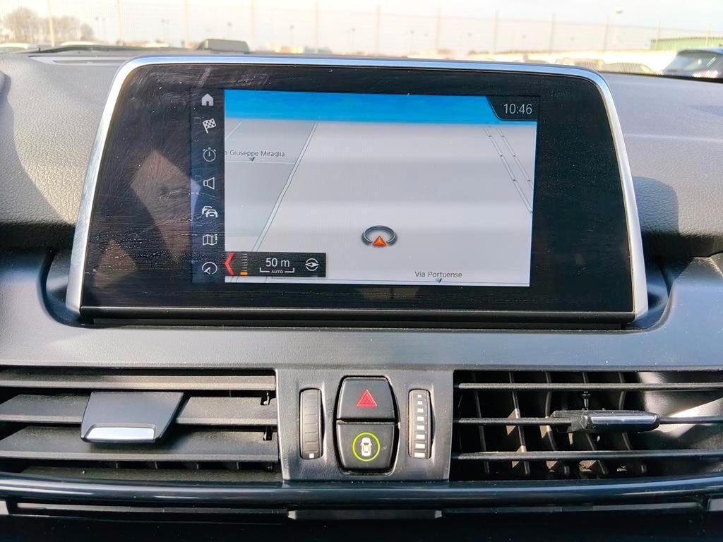 Bmw Serie 2 Gran Tourer 220d Business aut.