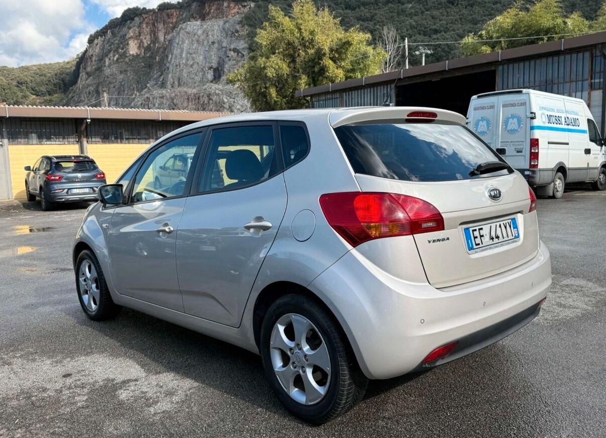 Kia Venga 1.4 CRDi 90CV WGT EX