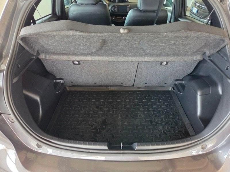 Toyota Yaris 3ª serie 1.0 5 porte Lounge