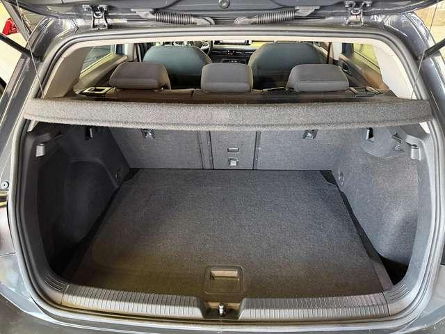 Volkswagen Golf IVA ESPOSTA Full-Led+Keyless+Cockpit