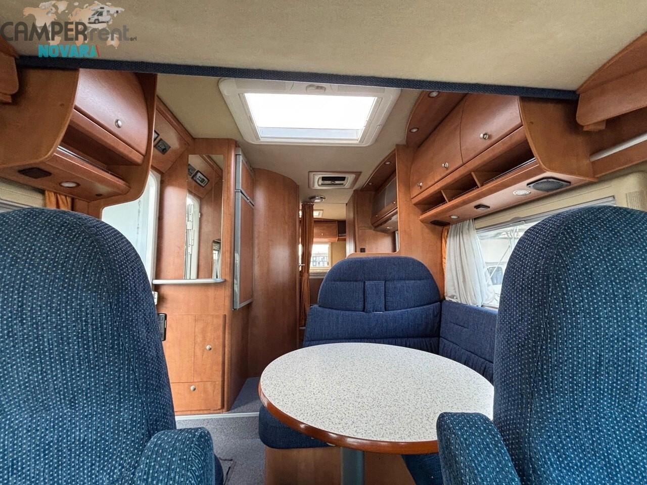 Carthago CHIC I 47 - MOTORHOME LETTO MATRIMONIALE E GARAGE