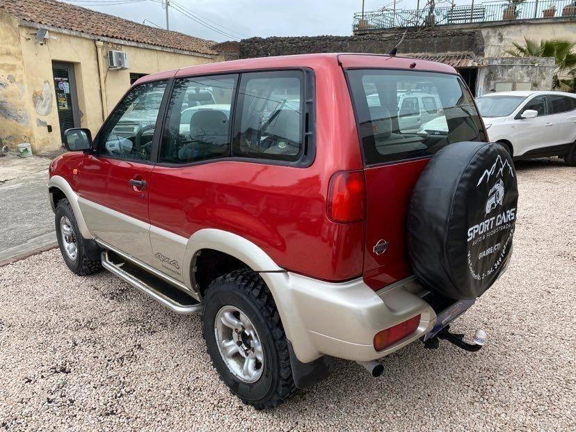 Nissan Terrano II Terrano II 2.7 Tdi 3 porte SE