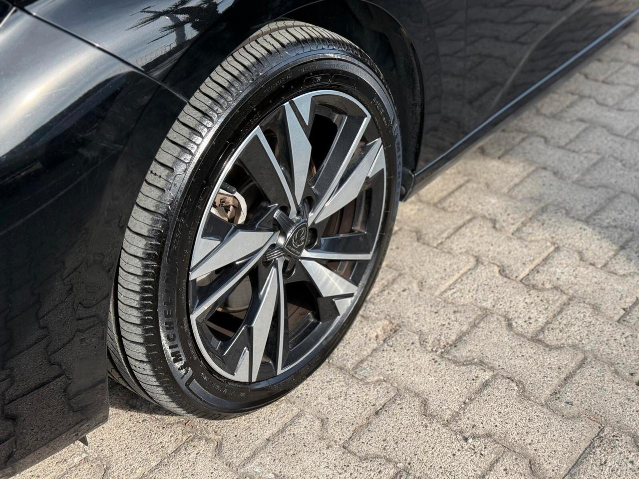 Nuova Peugeot 308 130 EAT8 SW Allure Pack