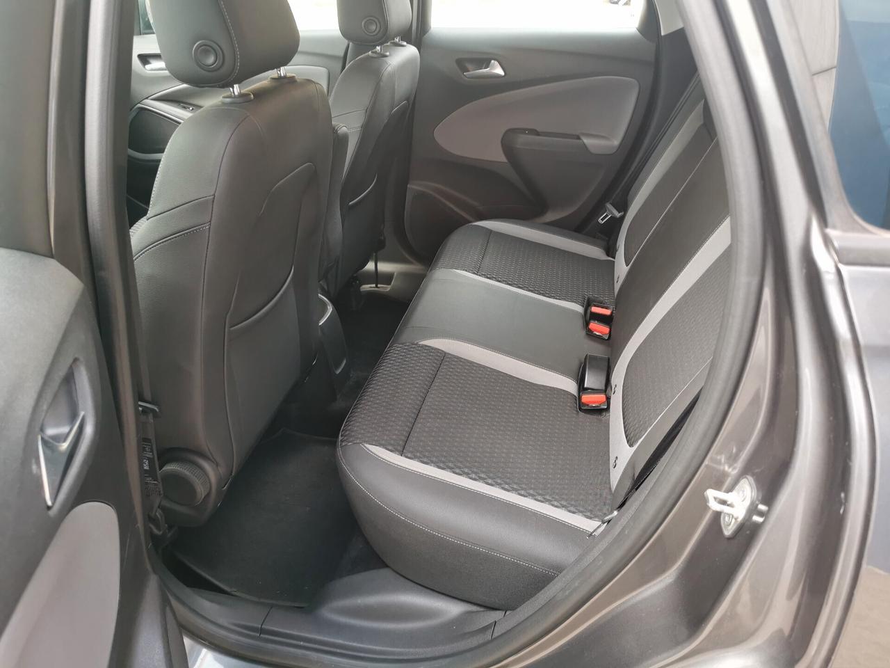 Opel Crossland 1.5 ECOTEC D 120cv aut. Advance IVA DETRAIBILE