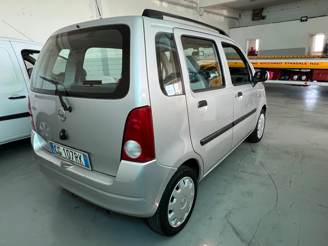 Opel Agila 1.0 12V Comfort