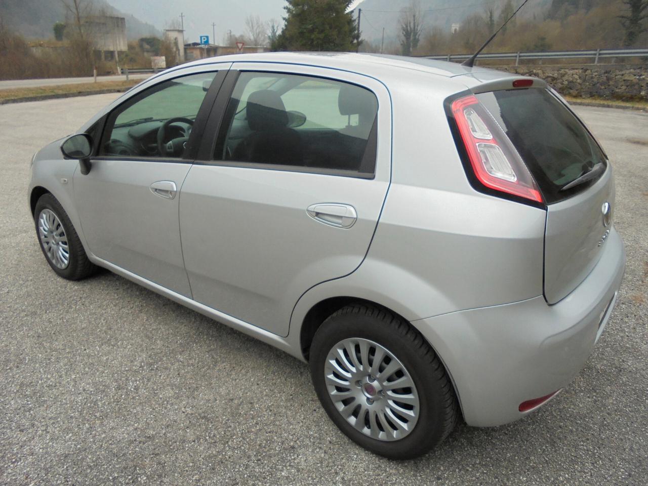 FIAT PUNTO EVO STREET 1.3 M-jet 5P - UNIPROPRIETARIO- NEOPATENTATI