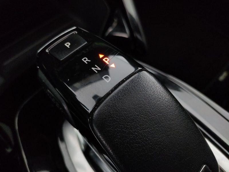 Peugeot 2008 2008 PureTech 130 S&S EAT8 GT