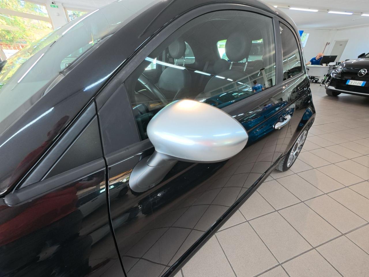 Fiat 500 1.0 Hybrid Rockstar