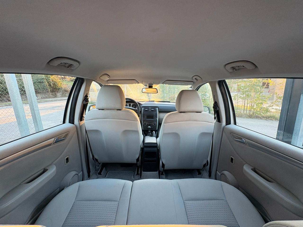 Mercedes-benz B 200 CDI
