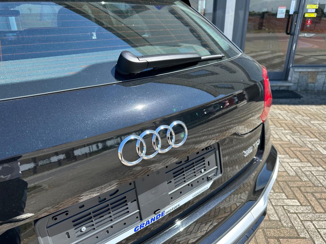 Audi Q2 35 TDI S tronic line Edition S-tronic * NO VINCOLI*