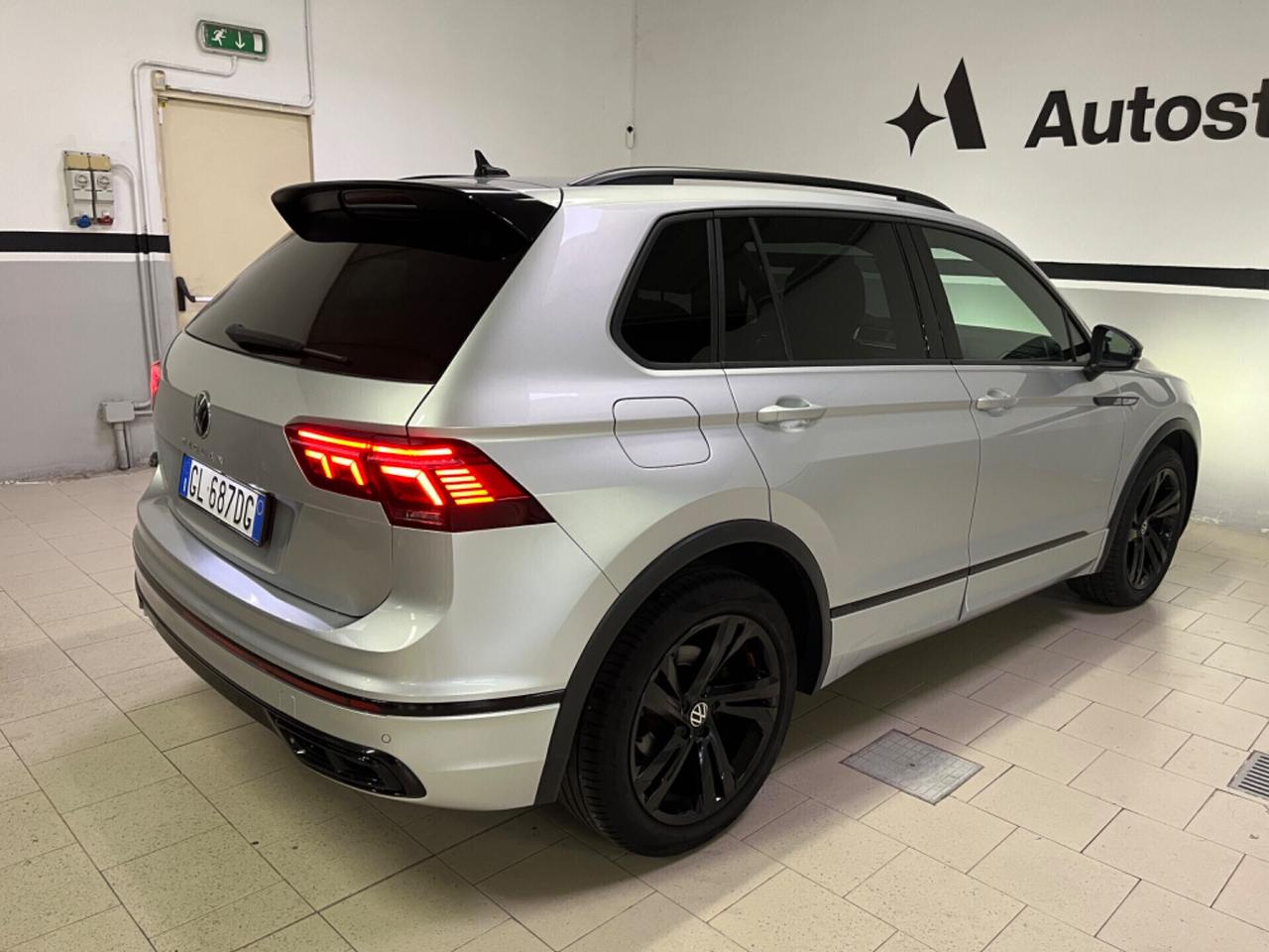Volkswagen Tiguan 2.0 TDI 150 CV SCR DSG R-Line
