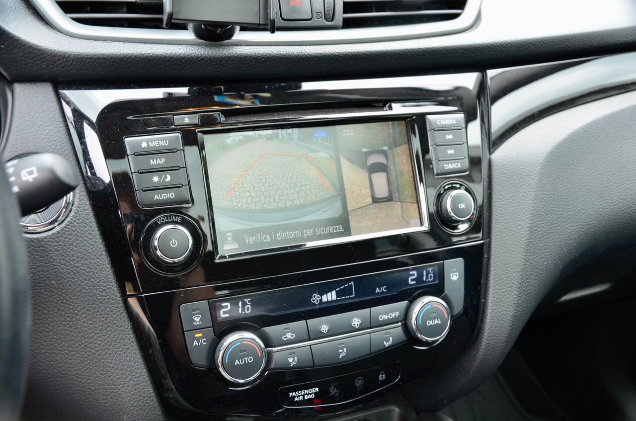 NISSAN QASHQAI 1.3 DIG-T N-CONNECTA 140cv, UNICOPROPRIETARIO, SERVICE NISSAN, EURO 6D, TETTO, NAVI, RETROCAMERA 360°, PERMUTE