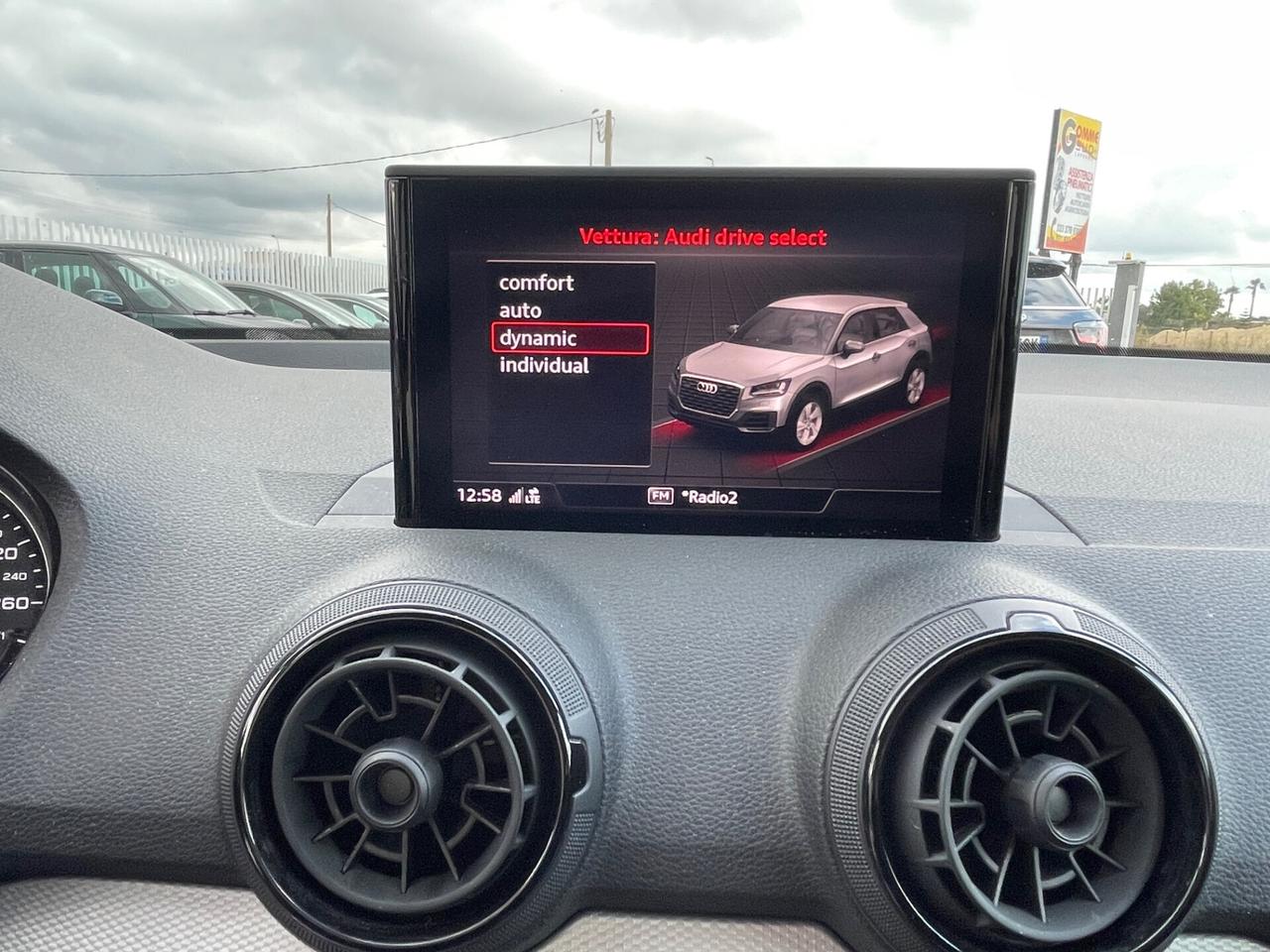 AUDI Q2 1.6 TDI 116 DESIGN MANUAL FULL LED MY18