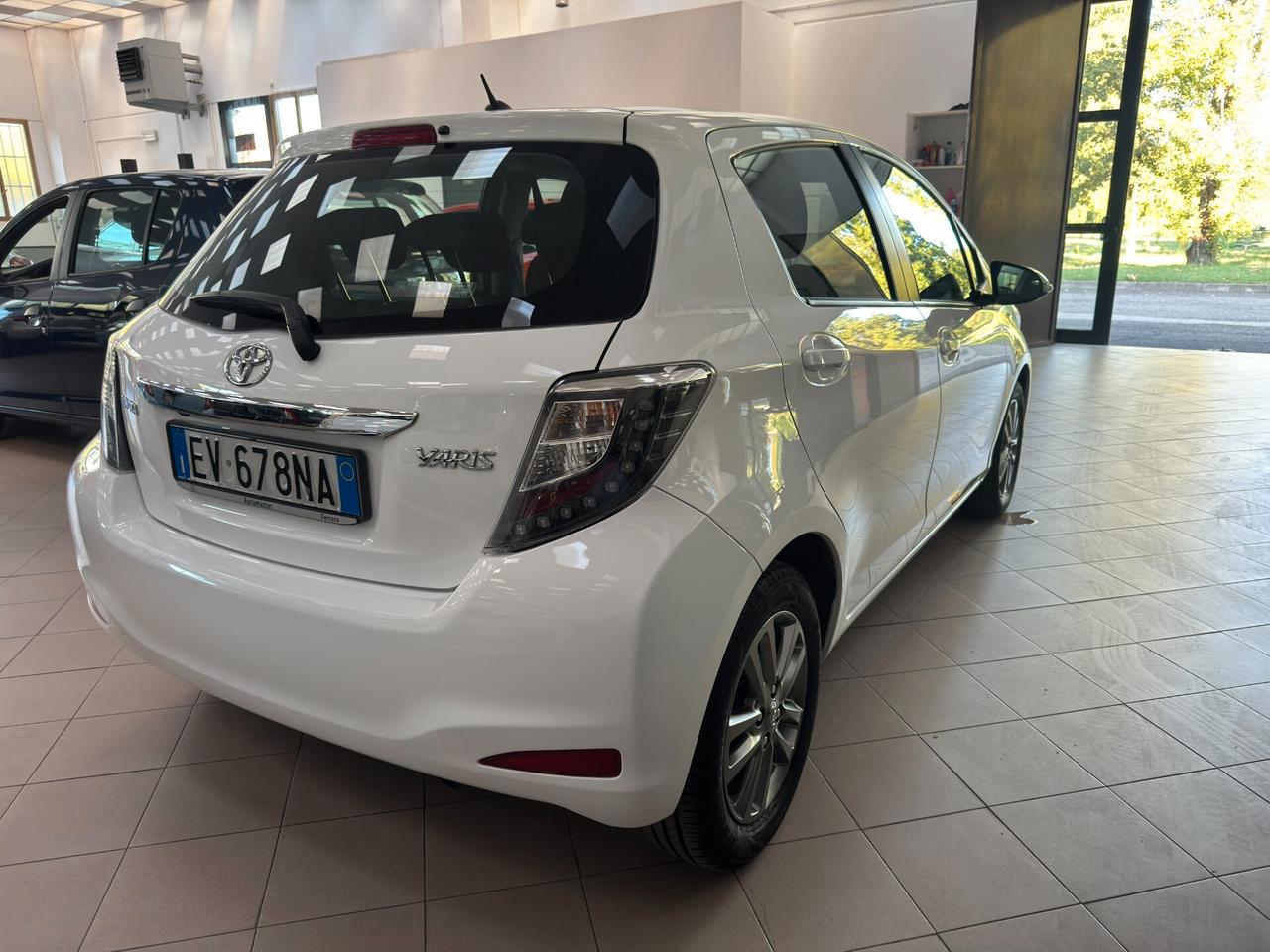 Toyota Yaris 1.0 5 porte Lounge - IL PREZZO PIU' BASSO IN TUTTA BOLOGNA E PROVINCIA!