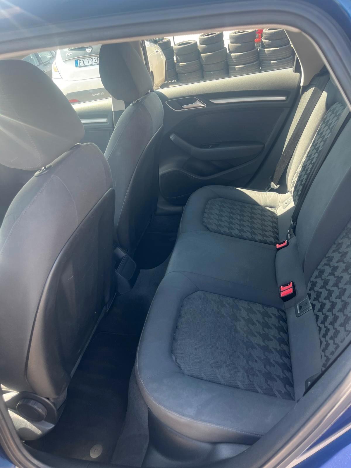 Audi A3 1.6 TDI Attraction