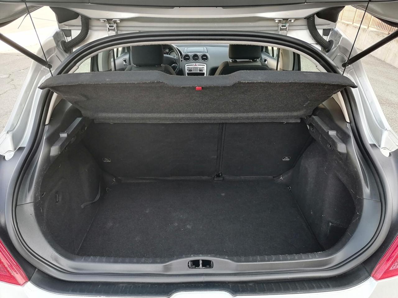 Peugeot 308 1.6 HDi 110CV 5p. Tecno