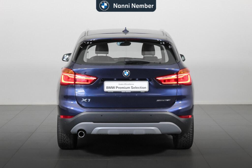 BMW X1 18 i xLine sDrive