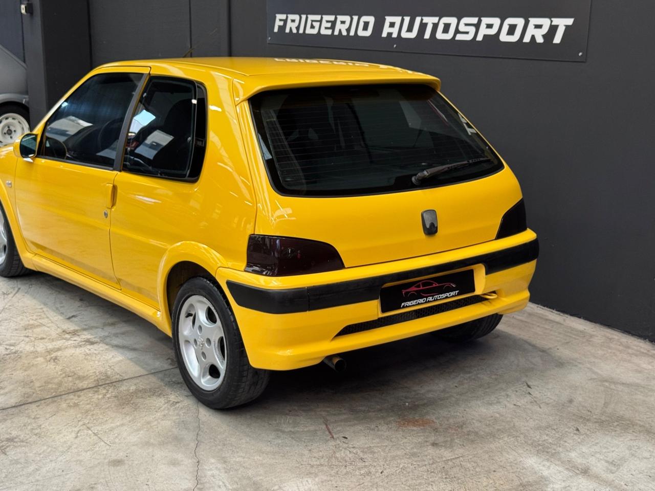 Peugeot 106 1.6i 16V cat 3 porte Rallye