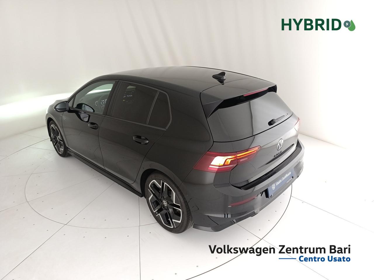 Volkswagen Golf 1.5 etsi r-line 150cv dsg