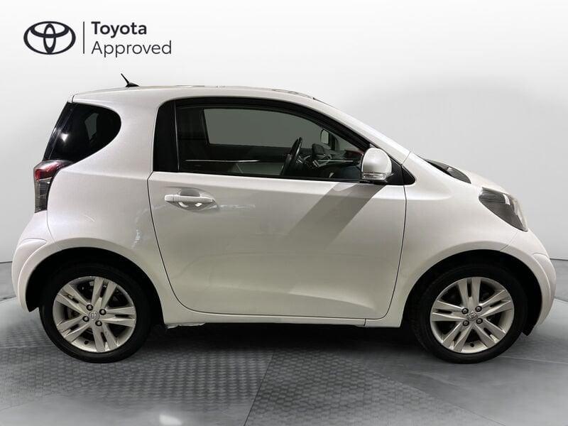 Toyota iQ iQ 1.3 CVT Executive