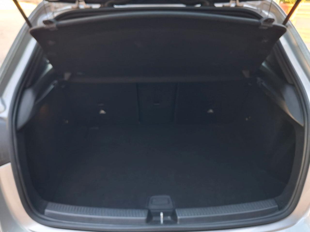 Mercedes A 180 D Business Extra 7G-DCT