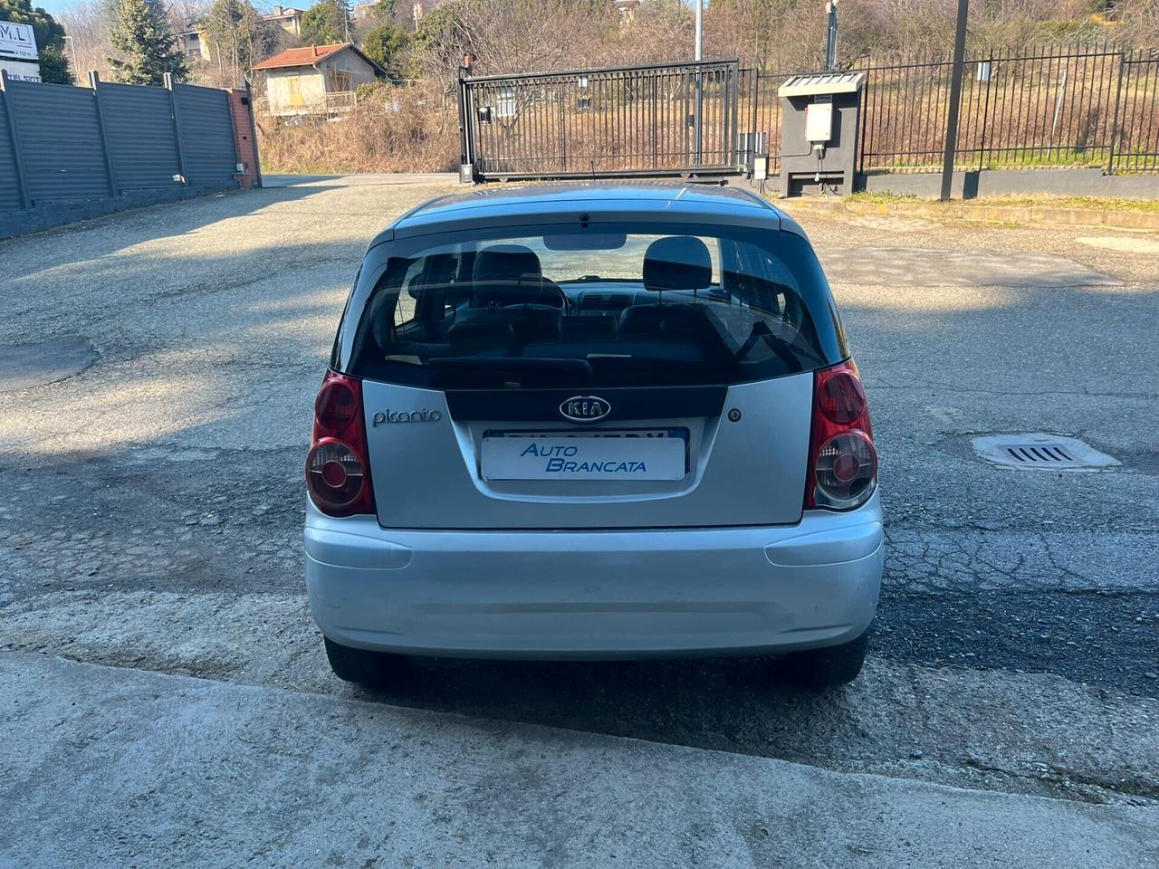 Kia Picanto 1.0