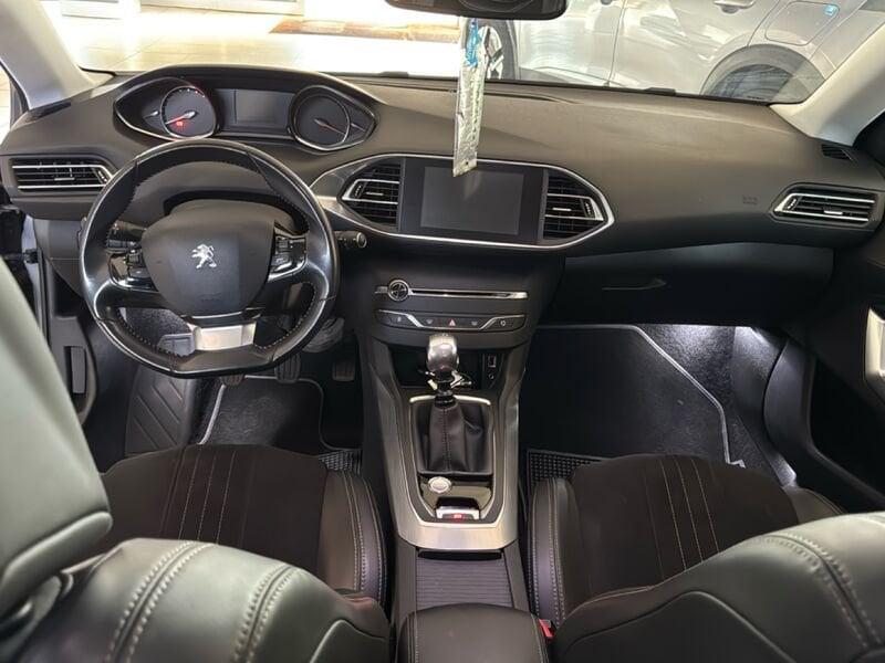 Peugeot 308 1.6 e-HDi 115cv Allure Cinghia Distrib. e Frizione Nuove Gancio Traino