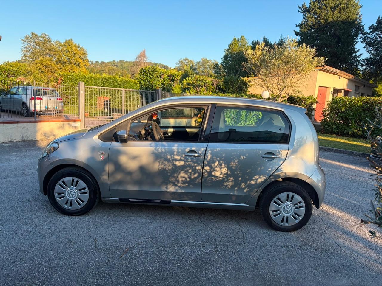 Volkswagen up! 1.0 5p. eco high BlueMotion Technology