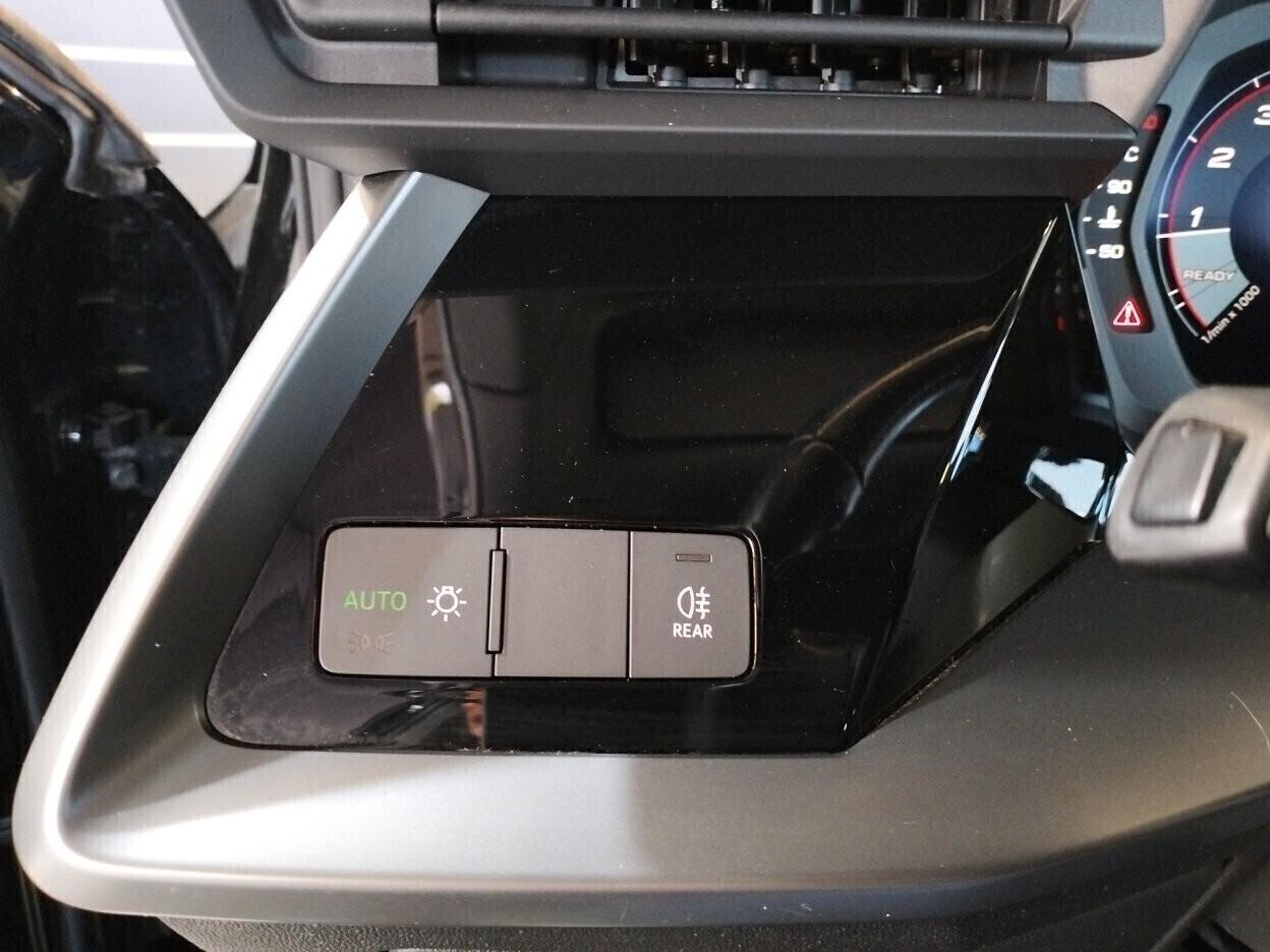 Audi A3 Sportback 35 1.5 tfsi mhev s-tronic - IVA ESPOSTA